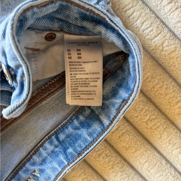 American Eagle Outfitters Light Blue Distressed Jean Shorts - Picture 2 of 3